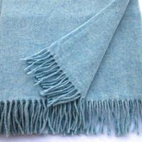 Scialle. Lana. Nuova Senza etichette. 72x202 cm.