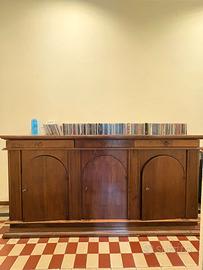 Credenza vintage – 3 ante e 3 cassetti