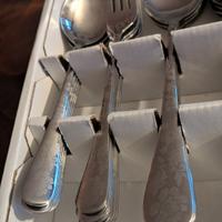 Posate da 60 pezzi marca Ikea in  acciaio inox