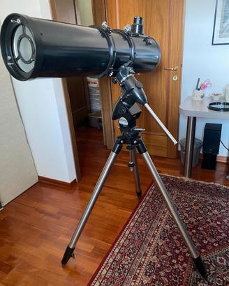 Telescopio Newtoniano Orion SkyView Pro 8