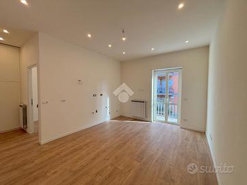 3 LOCALI A GENZANO DI ROMA