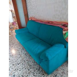 Divano verde acqua a Torino