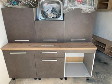 Cucina componibile da 180cm