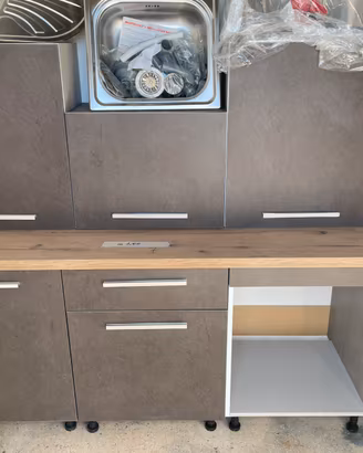 Cucina componibile da 180cm