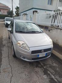 GRANDE PUNTO DIESEL 75 CV GANCIO TRAINO PERFETTA 