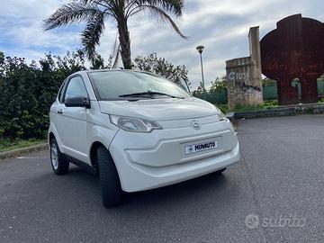 Macchinetta aixam minauto