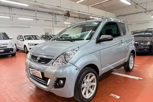 Microcar Aixam City 125cc benzina 4 posti