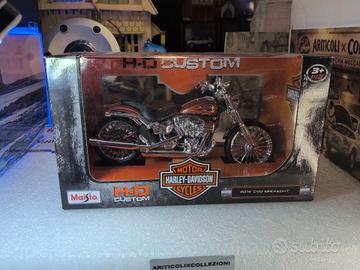 Harley-Davidson CVO Breakout (2014) - Maisto 1:12