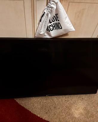 Smart Tv Lg43”
