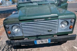 Land Rover Defender 90 Autocarro 