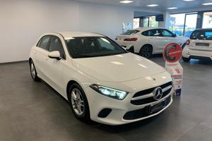 MERCEDES-BENZ A 180 d Automatico Sport + Full Le