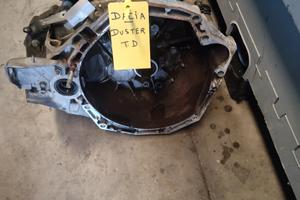 CAMBIO DACIA DUSTER DIESEL ANNO 2015