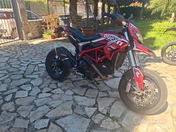 hypermotard 821