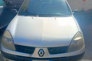 Clio 2 serie per pezzi di ricambio