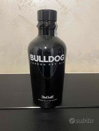 Bottgilia Bulldog London Dry Gin Vuota