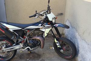 Fantic Motard 50 - 2022