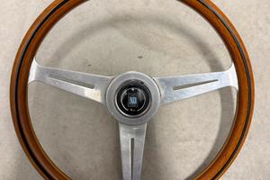 Volante Nardi con mozzo per Mini Cooper