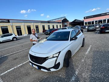 PEUGEOT 308 perfetta !