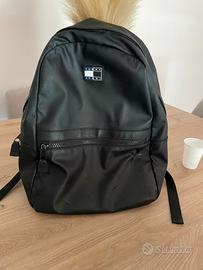 Zaino in similpelle nero