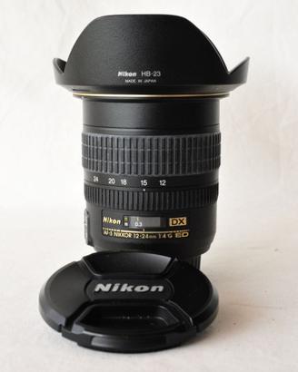 Nikon AF-S 12-24mm f/4G IF-ED DX, Nikon HB-23