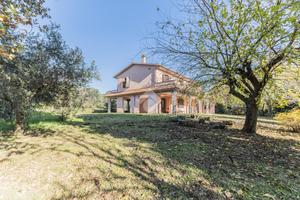 VILLA SINGOLA A CAPRANICA