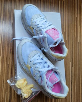 sneakers Saucony 