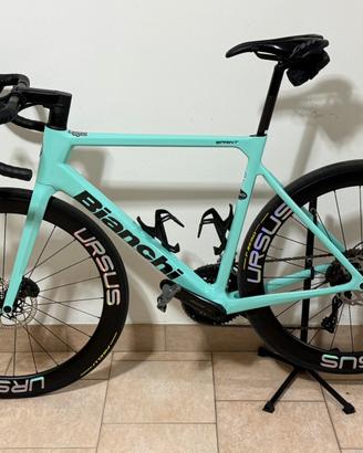 Bici da corsa Bianchi Sprint 2025