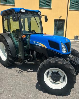 NEW HOLLAND T 4050 F