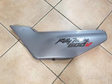 Fianchetto sinistro per Honda Transalp 600