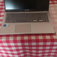 laptop Asus pari al nuovo