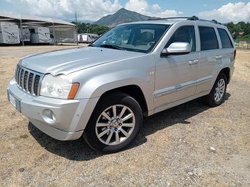 Grand Cherokee Overland 3.0 Crd + Gancio