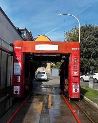 attrezzature autolavaggio 