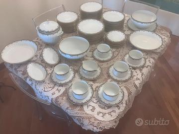 servizi piatti tazze limonge