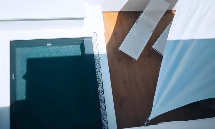 Suite Villas PORTO PINO Ikebana