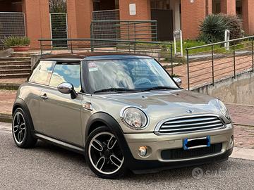 Mini 1.6 16V Cooper D