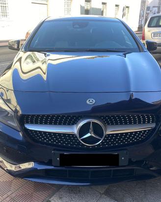 Mercedes CLA 220d 4MATIC Shooting Brake AMG Line
