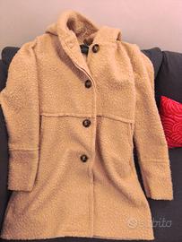 Cappotto a tre quarti tessuto bouclé rosa pallido