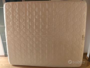 Materasso matrimoniale