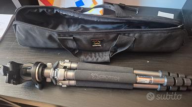 Treppiede Giotto  con testa Manfrotto