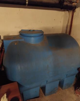 Serbatoio per autoclave