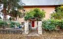 ampia-casa-indipendente-con-quattro-camere-giardi
