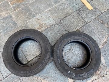 Coppia di Gomme camper/furgone 215/70/15