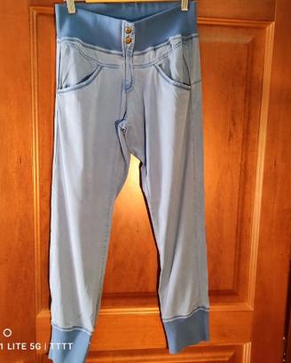 pantaloni donna della aereonautica militare