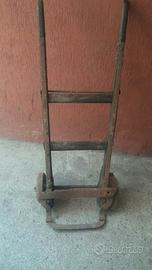 Vecchio carrello facchino antiquariato