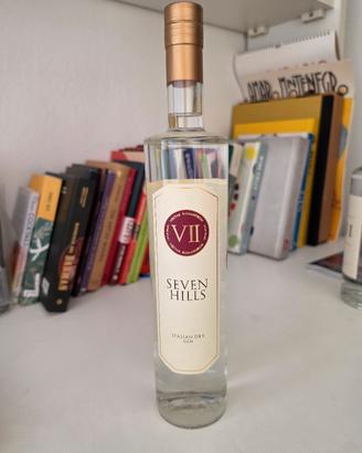 VII Hills Italian Dry Gin, Seven Hills old label