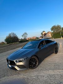 CLA Coupè 200Amg allestimento 45s