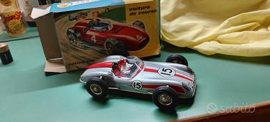 auto da corsa a frizione vintage Mercedes anni 50 