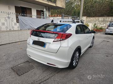 Honda civic 1.6 i-dtec confort