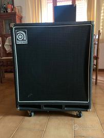 Cassa per basso Ampeg SVT 18 E