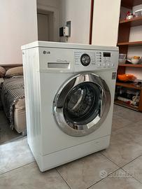 Lavatrice LG Inverter Direct Drive 6 kg